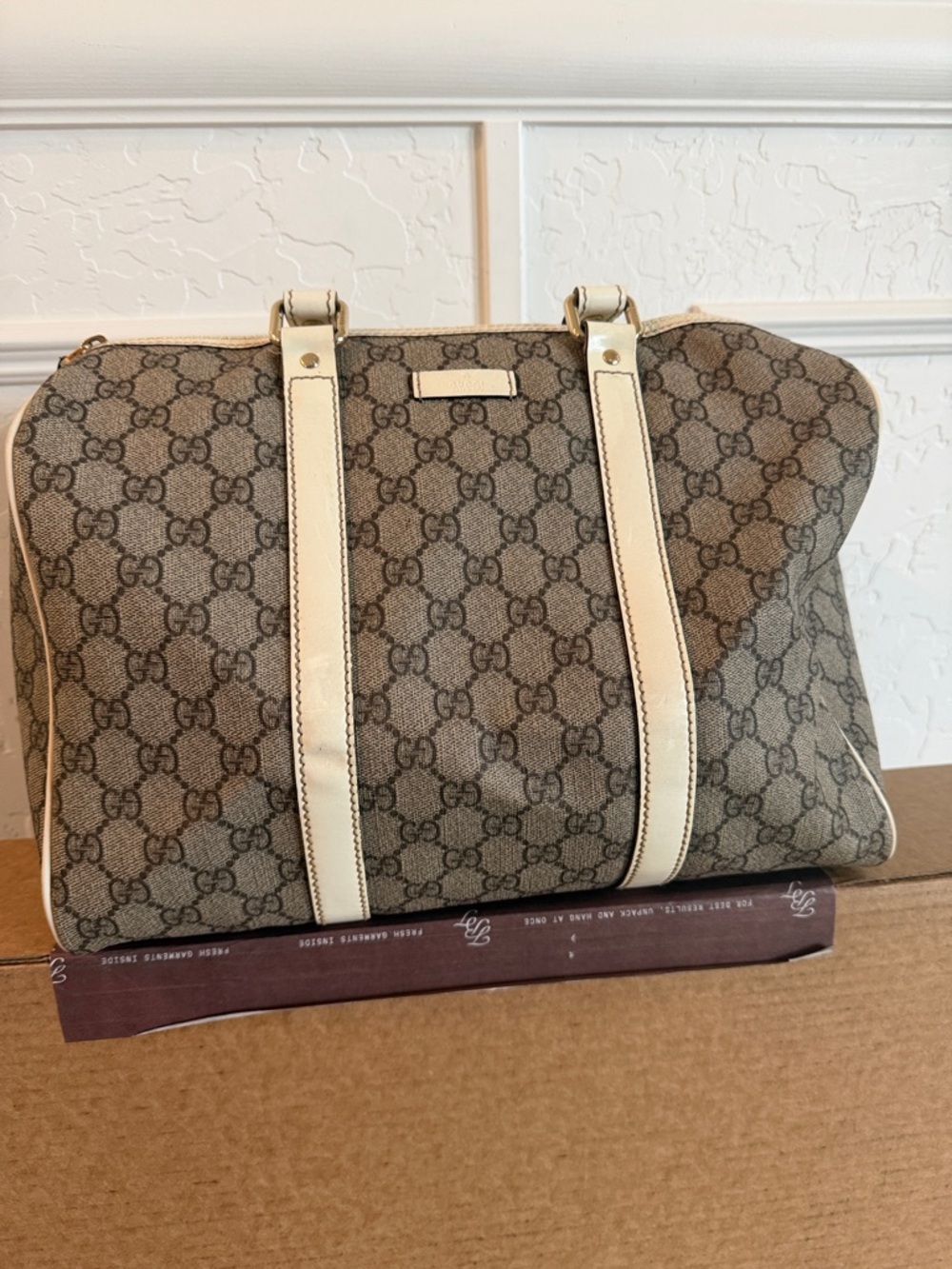 Gucci Beige/Brown GG Supreme Canvas Weekend Bag with Cream Leather Trim